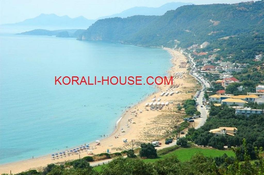 Korali House Apartment Паралия Враху Екстериор снимка